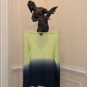LIGHT KNIT TUNIC TOP- by THE LIMITED